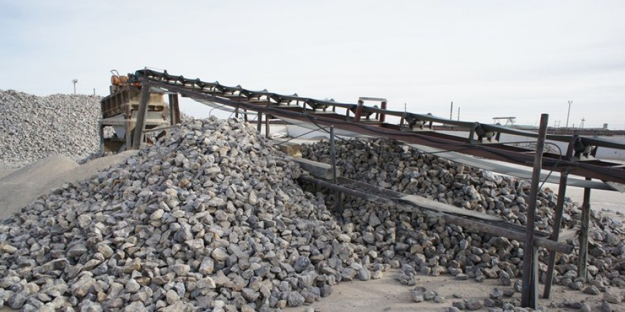YST (Tianjin) Import & Export Trading Co., Ltd., a professional fluorspar supplier (2)